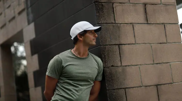 Picture of INIVI FULLY SEAMLESS SOFT MESH- SELF-GRIP HOOK & LOOP