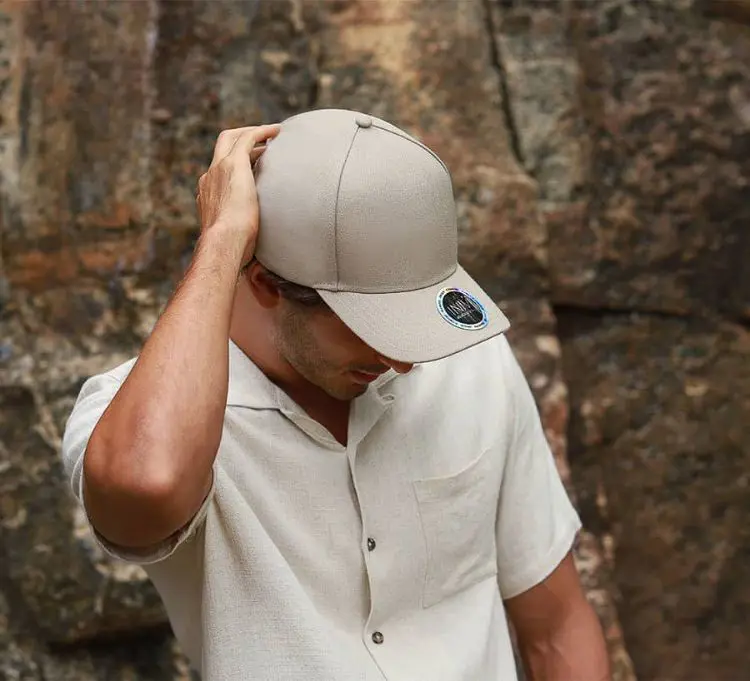 Picture of INIVI SEAMLESS 2 PANEL WOOL ACRYLIC- SELF-SNAPBACK