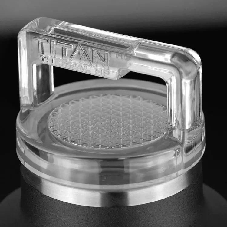 Picture of Arctic Zone Titan Thermal Copper Bottle - 600ml