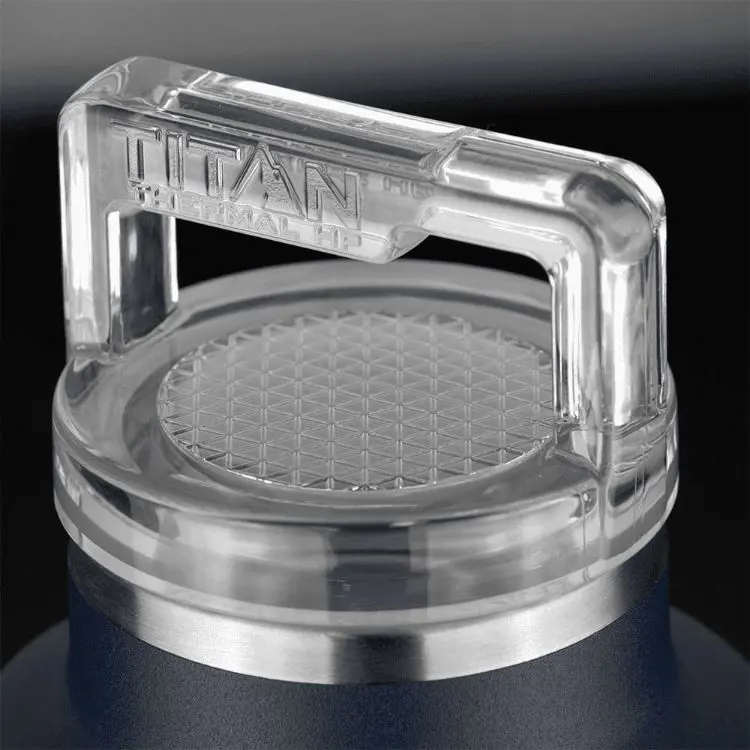 Picture of Arctic Zone Titan Thermal Copper Bottle - 600ml