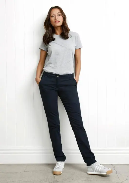 Picture of Womens Lawson Chino Pant