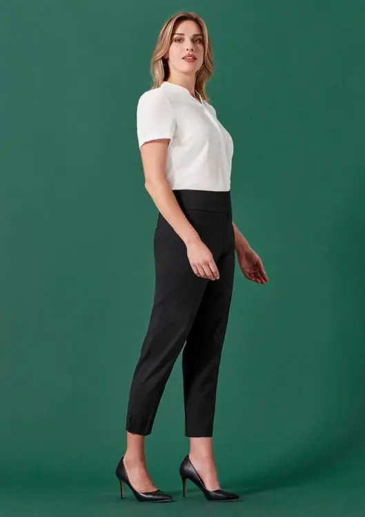Picture of Womens Renew 7/8 Mid-Waist Slim Leg Pant