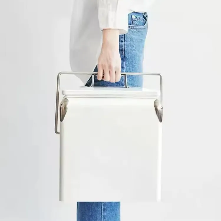 Picture of Retro Metal Ice Cooler Box 13L