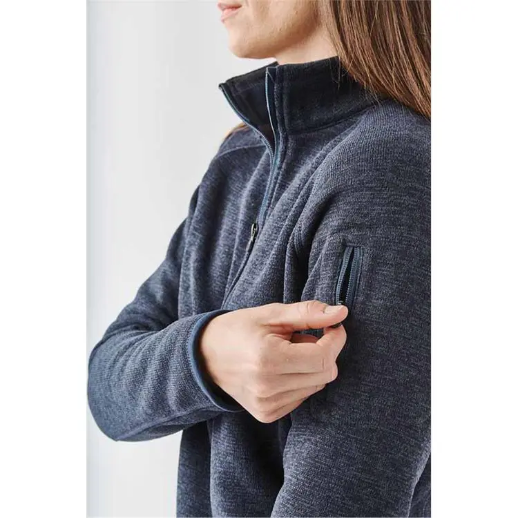 Picture of Women's Avalante 1/4 Zip Pullover