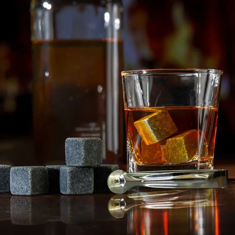Picture of Whiskey Stone Gift Set
